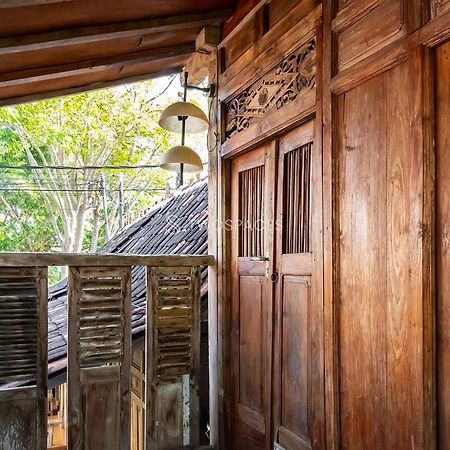 Kayu Beach Villa By Twospaces, Nusa Dua Beach Exterior foto
